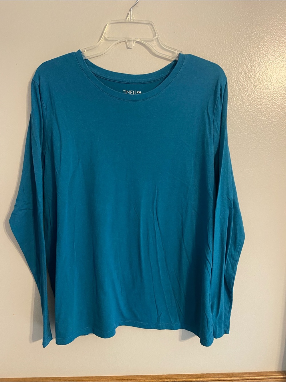 Time and Tru Teal Long-Sleeve Crewneck Top